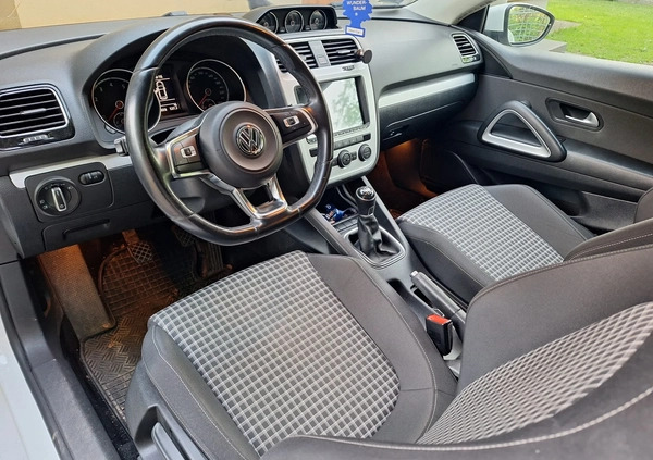 Volkswagen Scirocco cena 64900 przebieg: 122000, rok produkcji 2016 z Pruszków małe 37